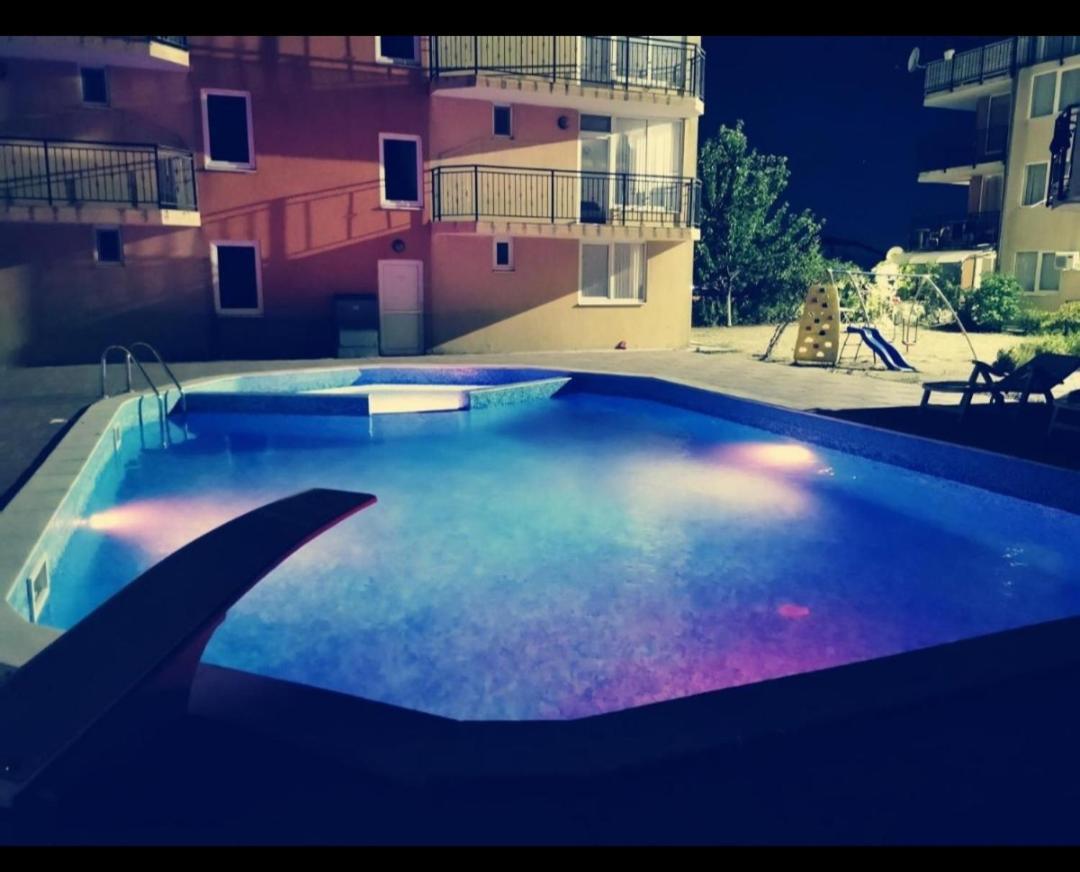 Apartment Blue Komfort Sunny Beach Dış mekan fotoğraf